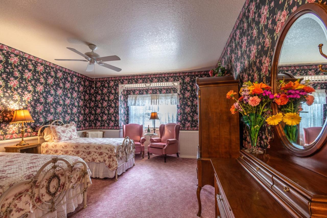 Apples Bed And Breakfast Inn Биг Бэар Лейк Экстерьер фото
