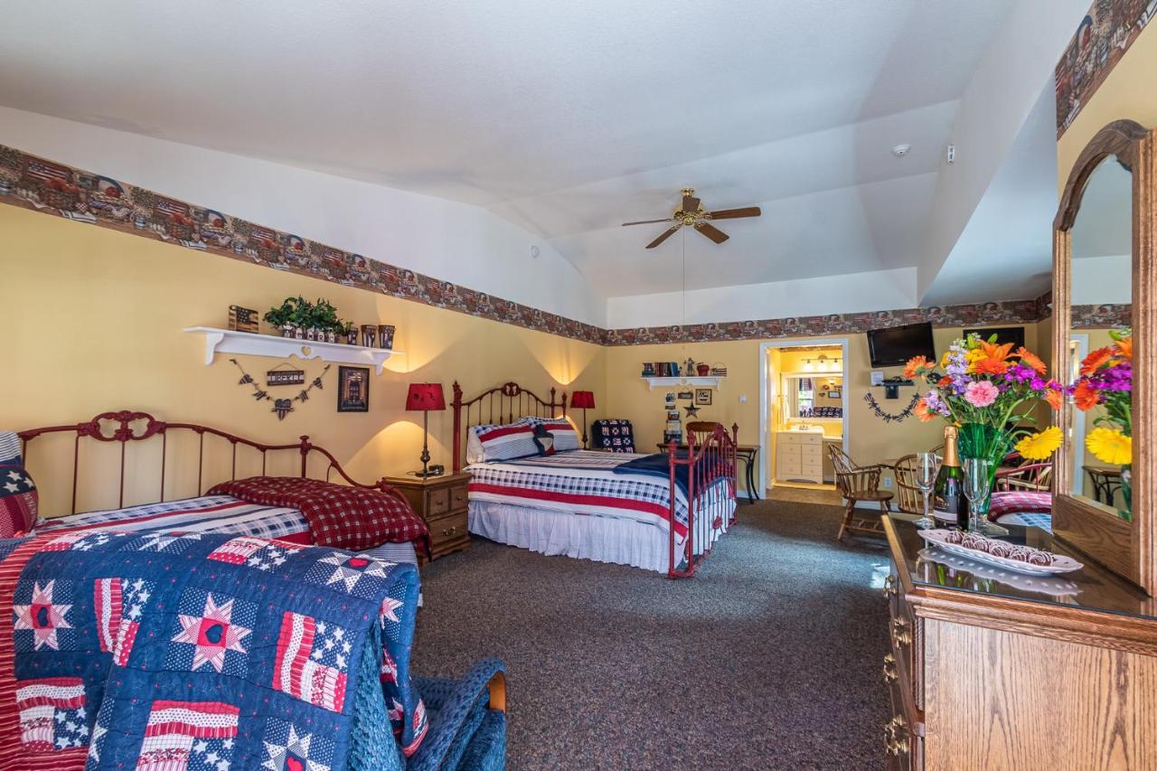 Apples Bed And Breakfast Inn Биг Бэар Лейк Экстерьер фото